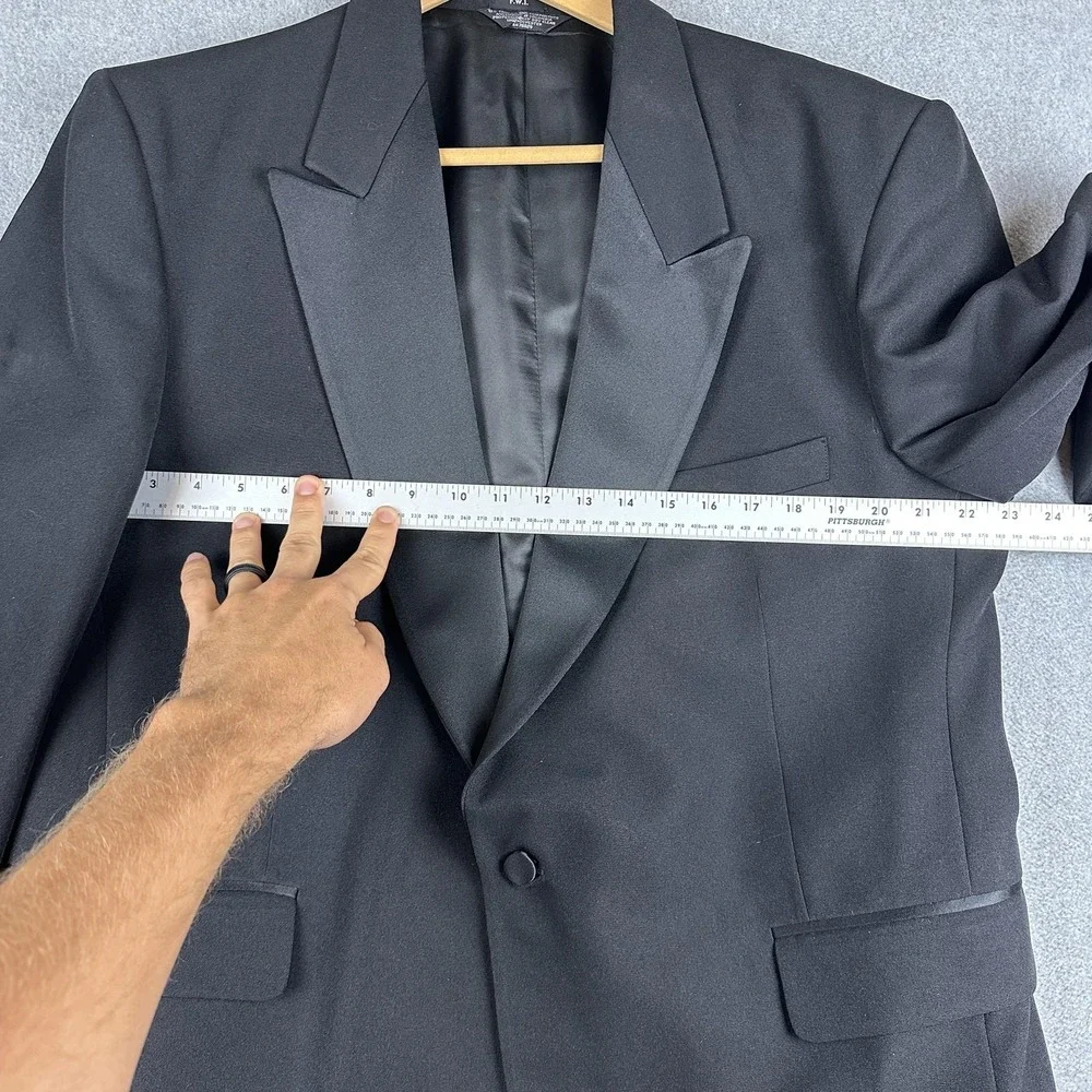 Formal Wear International Tuxedo Suit Jacket Mens 46S Black Peak Lapel Dinner